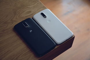 摩托罗拉 Edge 70 施华洛世奇水晶版即将登场,颜值巅峰之作,科技与奢华的完美邂逅