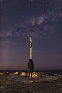 全球首款8K全景无人机影翎震撼来袭，影石发布会定档12月4日